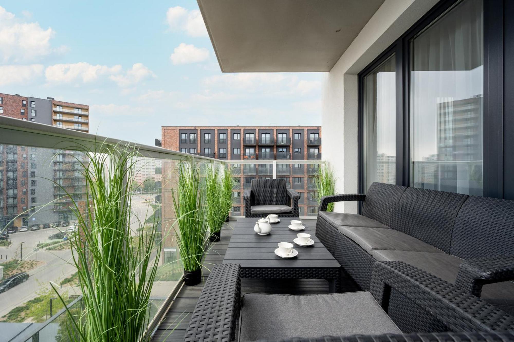Luksusowy Apartament Z 3 Sypialniami, Klimatyzacja, Parkingiem I Biurkiem We Wroclawiu By Renters Prestige المظهر الخارجي الصورة