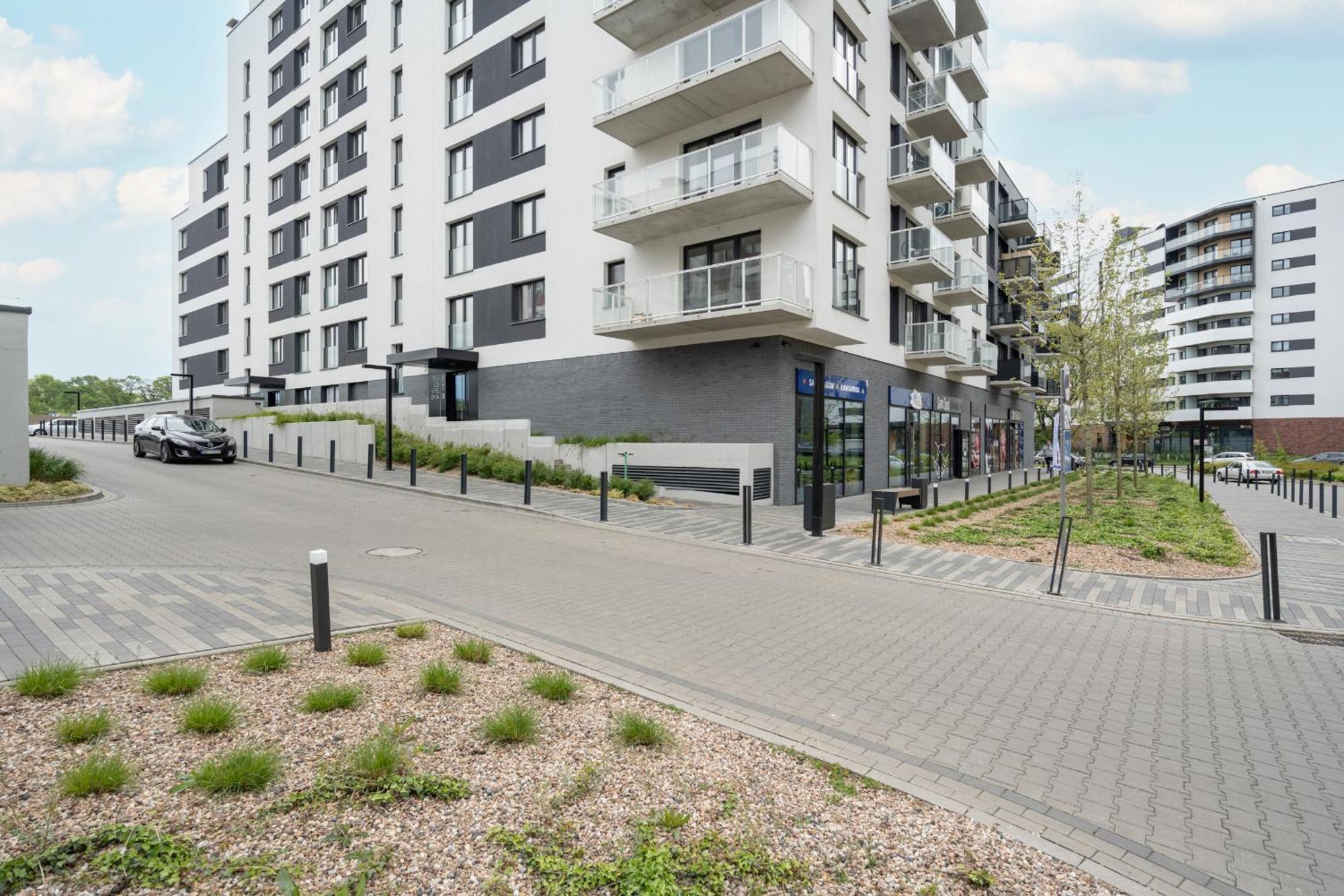 Luksusowy Apartament Z 3 Sypialniami, Klimatyzacja, Parkingiem I Biurkiem We Wroclawiu By Renters Prestige المظهر الخارجي الصورة
